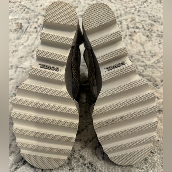 Sorel Joanie Lace Sandal - Picture 5 of 5